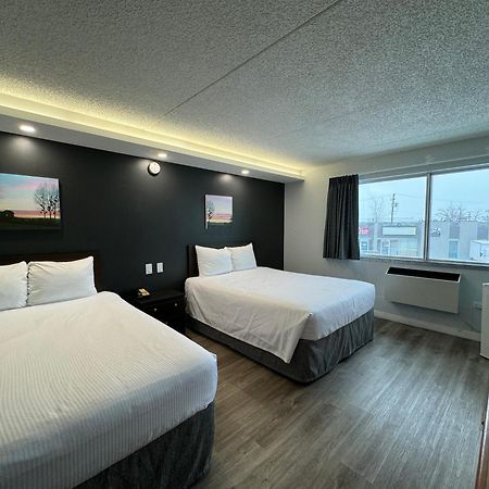Travelodge By Wyndham Winnipeg Airport Luaran gambar