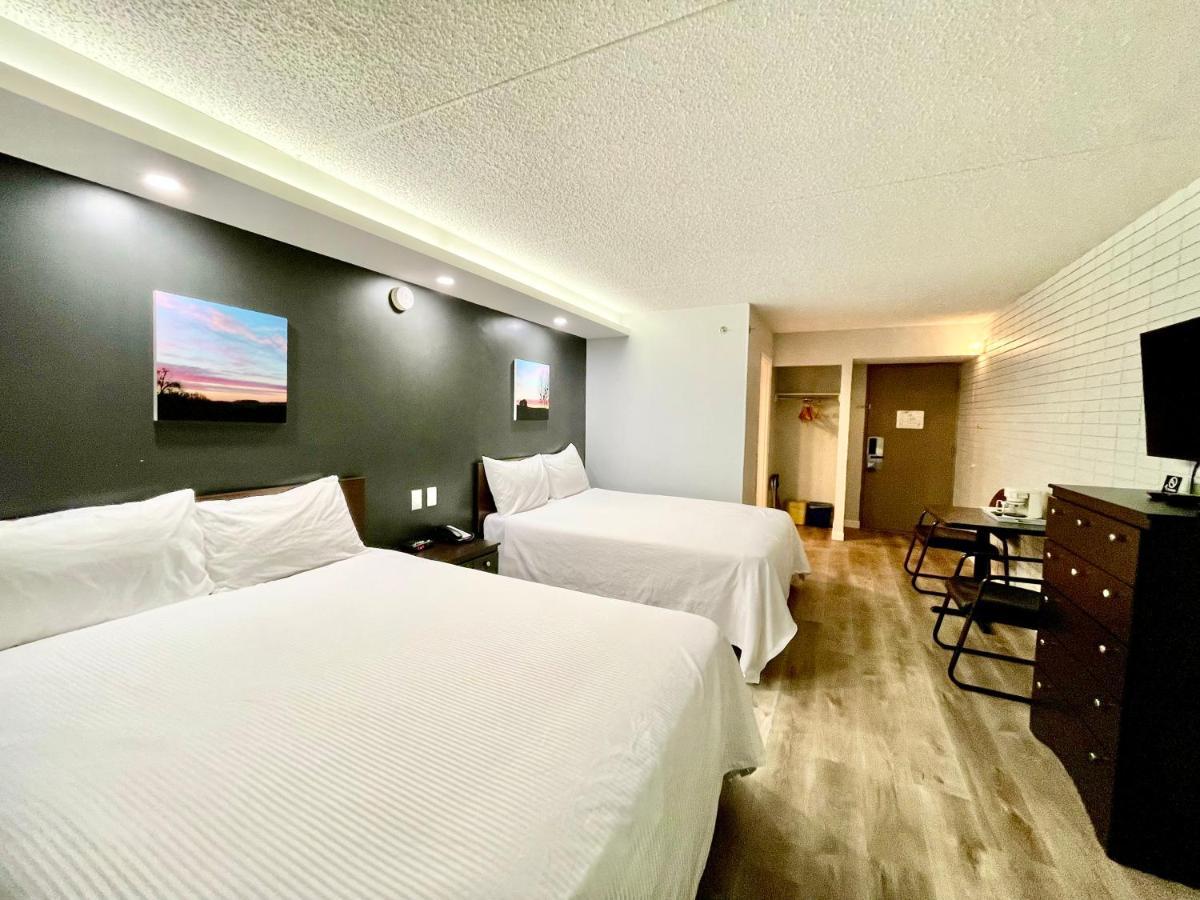 Travelodge By Wyndham Winnipeg Airport Luaran gambar