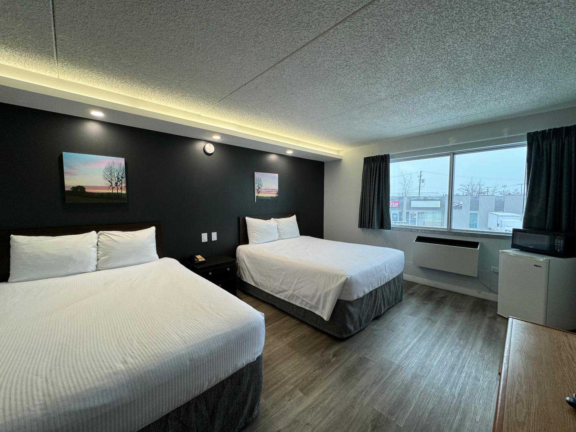 Travelodge By Wyndham Winnipeg Airport Luaran gambar